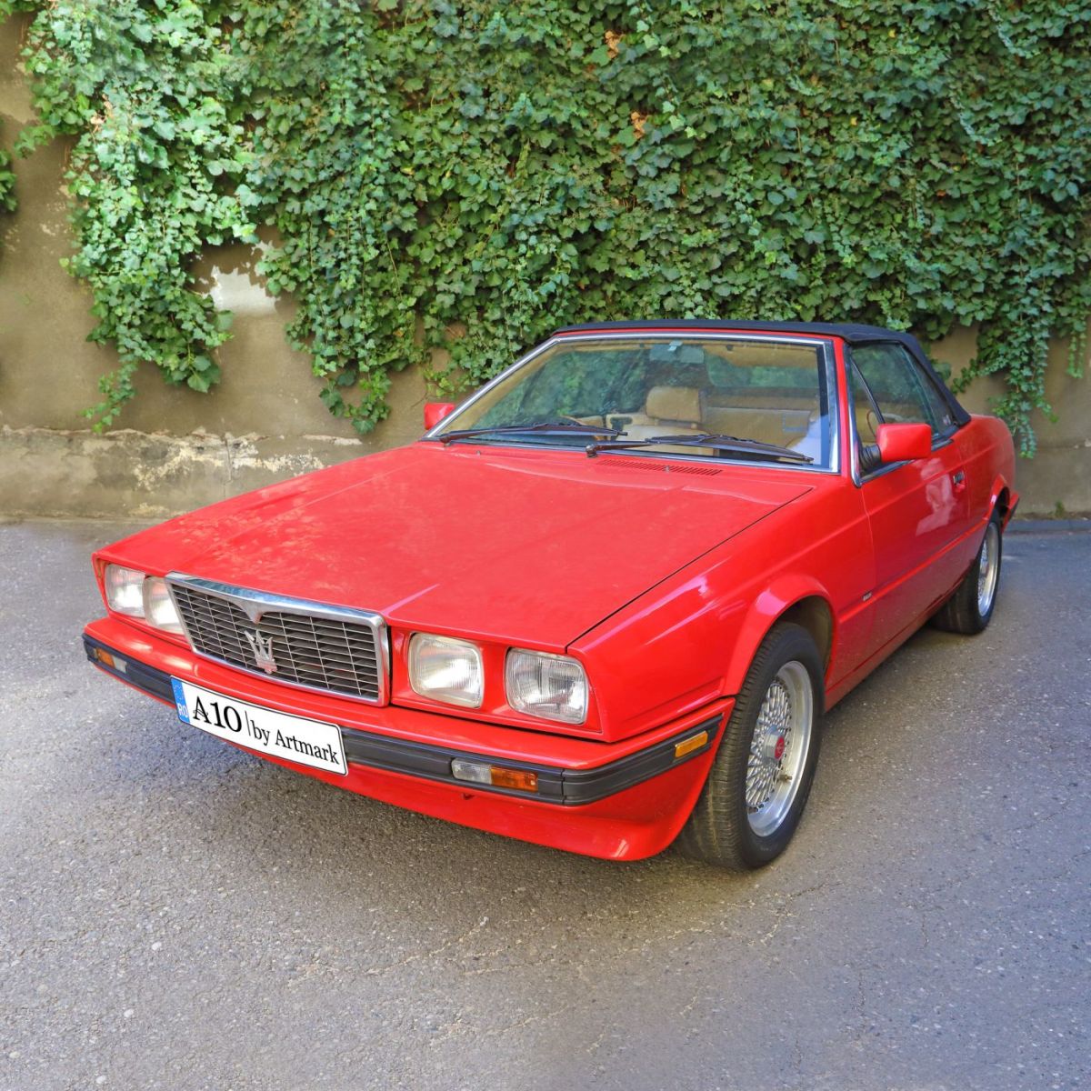 Maserati Spyder biturbo convertible, 1988, a aparținut lui Sir Elton John